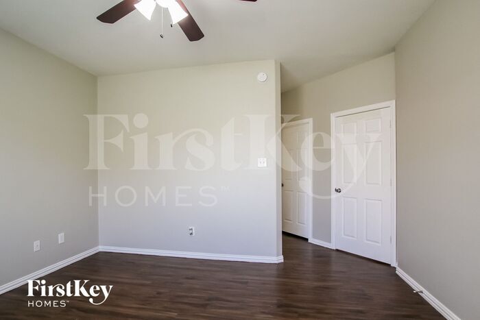 Building Photo - 3507 Whittier