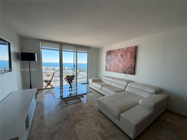 Building Photo - 90 Alton Rd