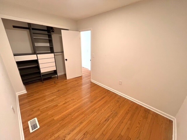 Building Photo - 529 S 17th St