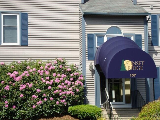 Building Photo - 145 Eastern Ave