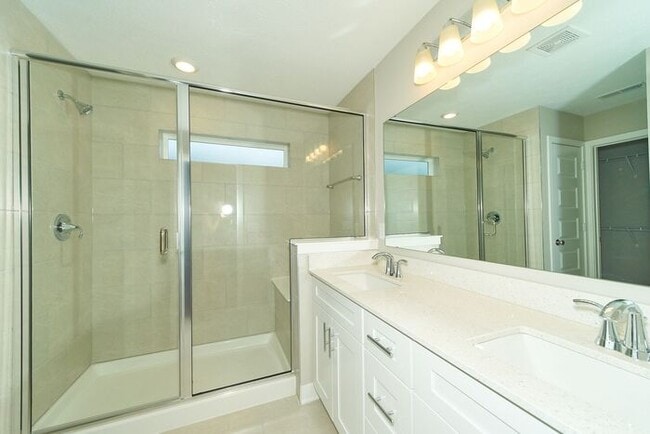 Building Photo - Beautiful Brand New,Townhome in Great Carm...