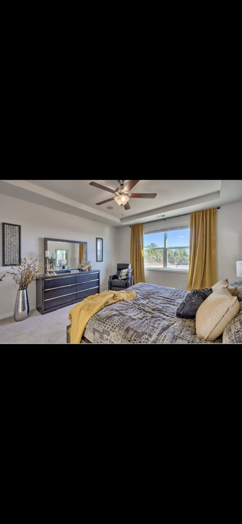 Master Bed - 1182 Sapphire Dr