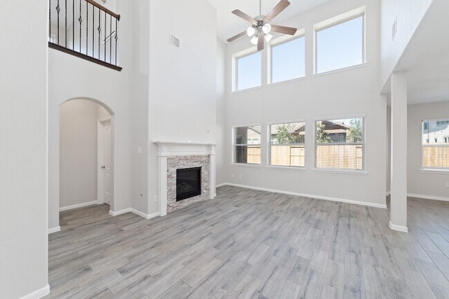 Building Photo - 11911 Cittanova Dr