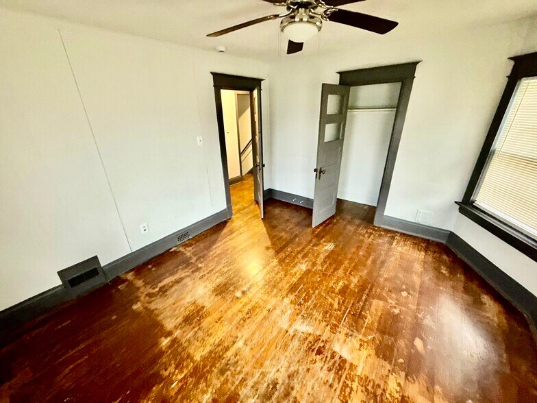 Building Photo - 3321 California St