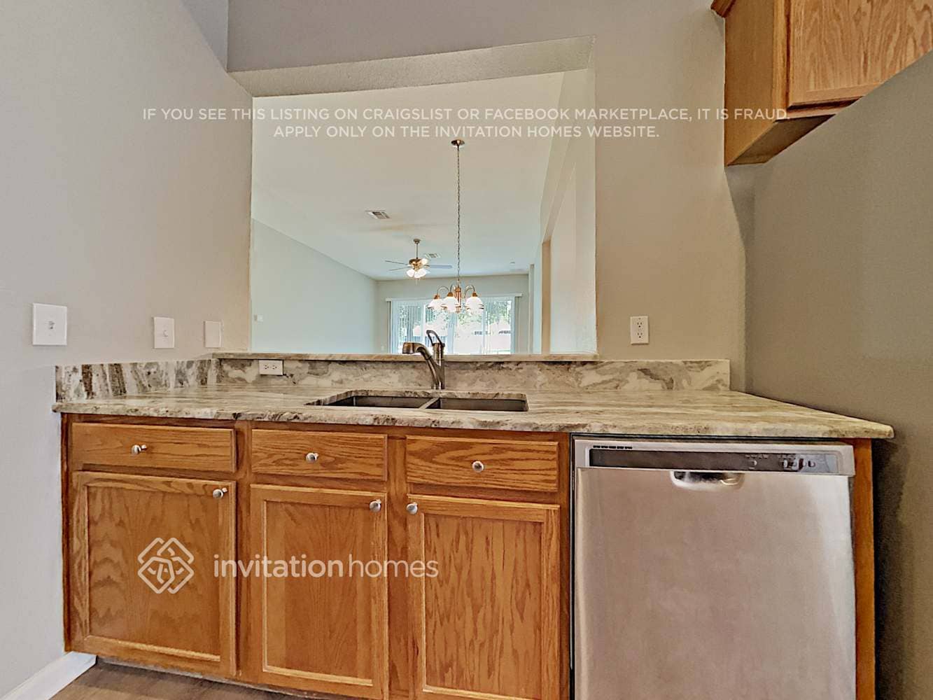 Building Photo - 1728 Setting Sun Loop