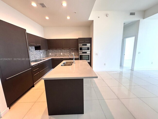 Building Photo - Northwest 107th Avenue, Doral, FL 33178 - 2 BR 2 BA condo