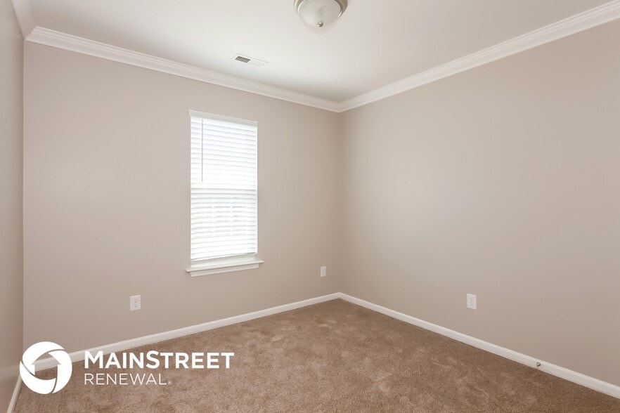 Building Photo - 1343 Braveheart Ln