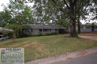 Building Photo - NLR 2 Bedroom Home