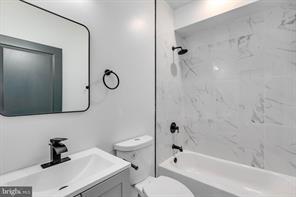 Building Photo - 1223 W Lehigh Ave