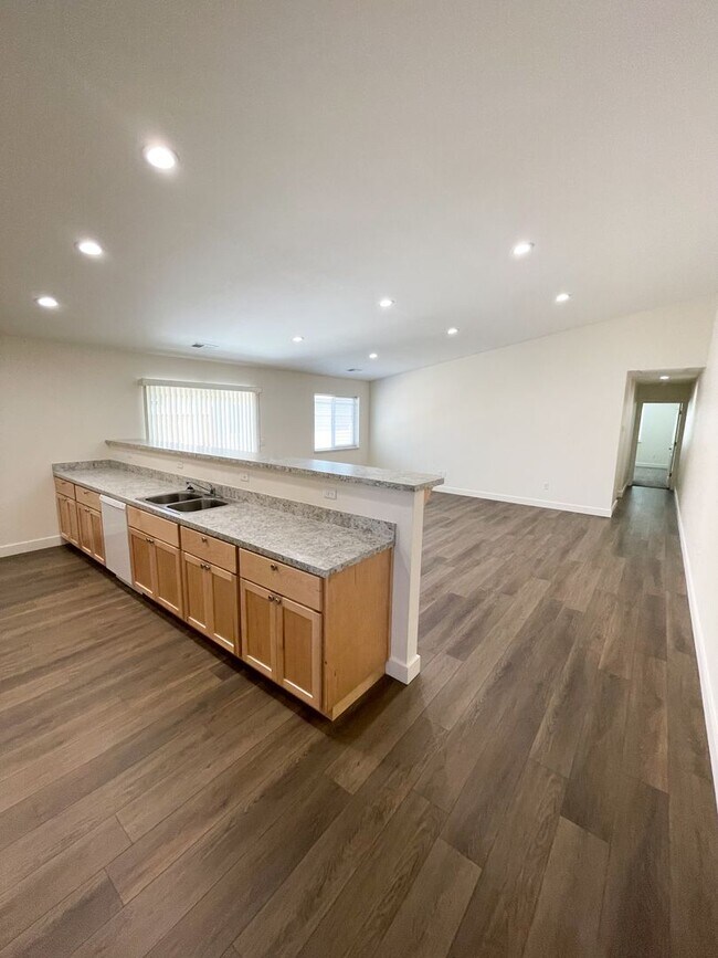 Building Photo - 4245-47 Wyoming