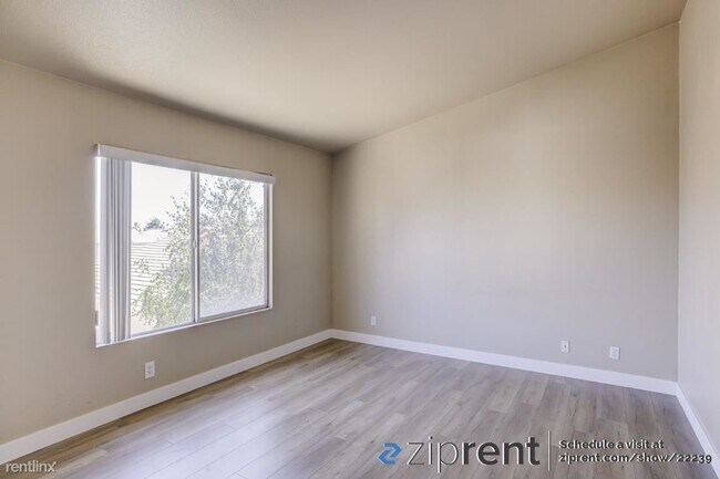 Building Photo - 4 br, 2.5 bath House - 1025 Viewpointe Ln,...