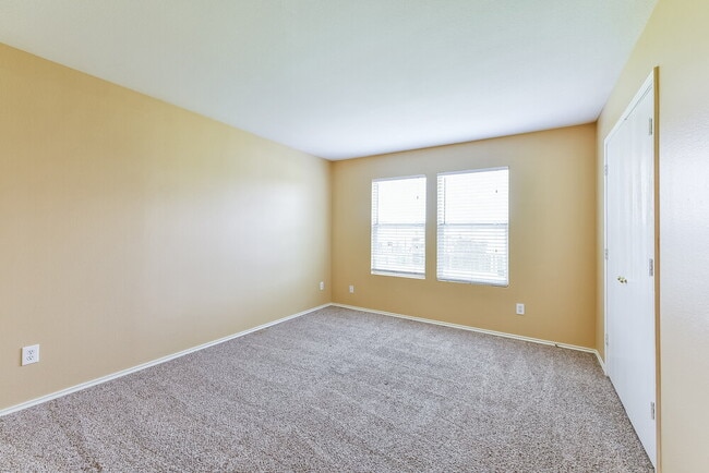 Building Photo - 7906 Ashland Springs Ln