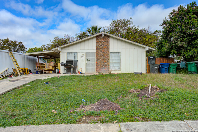Building Photo - 8719 Easy Valley St