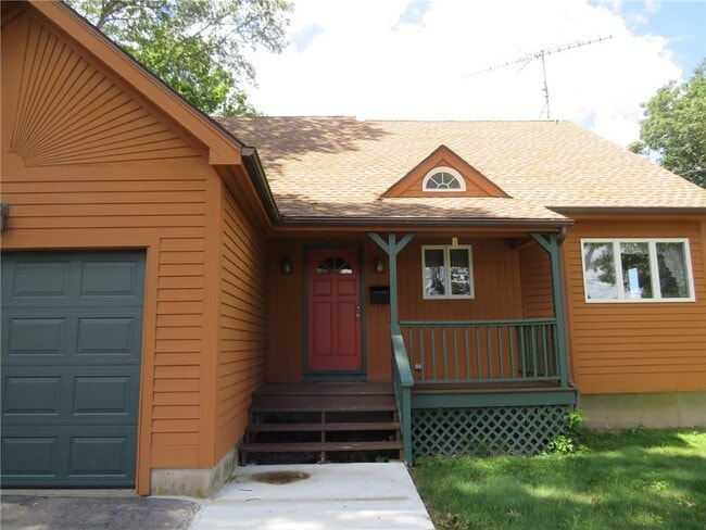 Building Photo - 48 Bellevue Ave