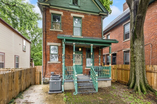 Building Photo - 67 E 1st Ave