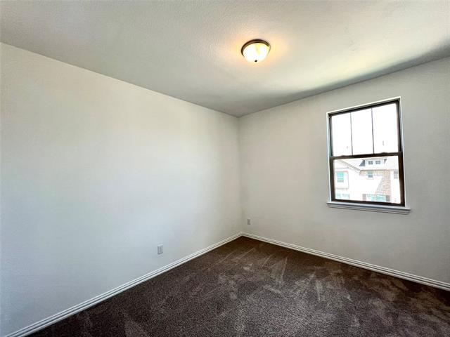 Building Photo - 2933 Tenor Wy