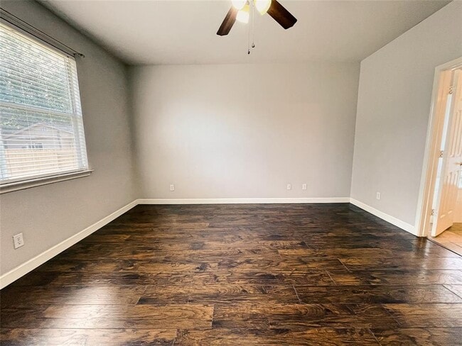 Building Photo - 2059 Carlisle Castle Dr