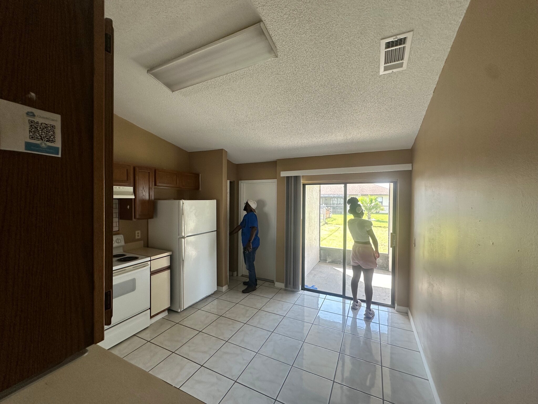 Building Photo - 369 Cocoa Ct