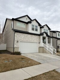 Building Photo - 1338 W Quailhill Rd