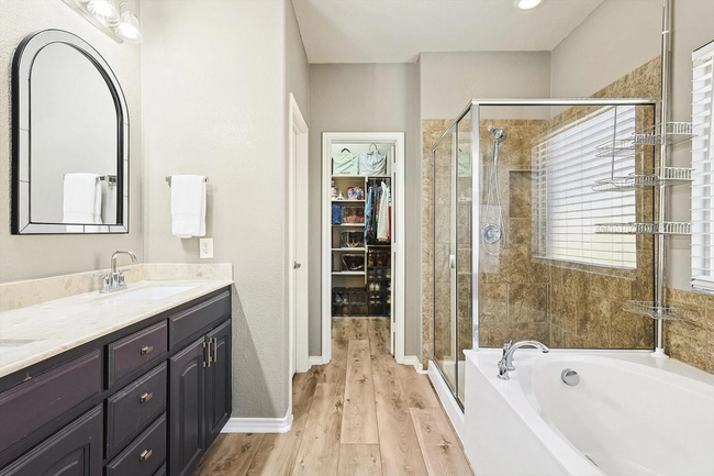Building Photo - 444 Delgany Trail