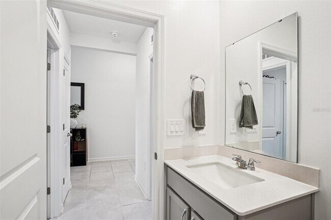 Building Photo - 4834 Edensbridge Ln
