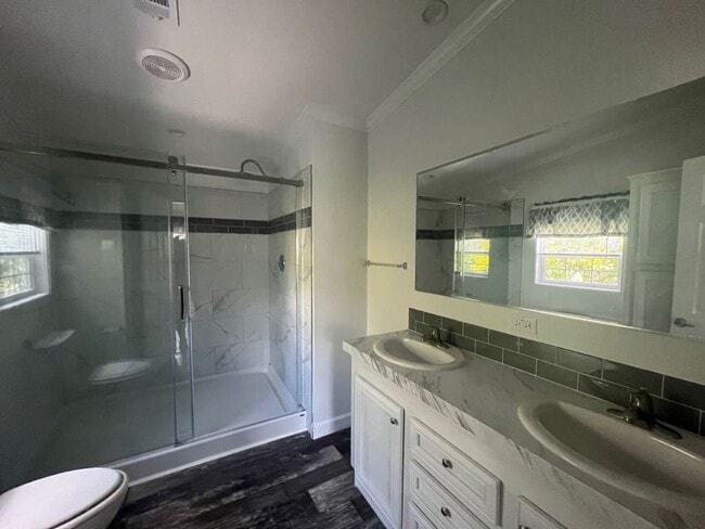 Building Photo - 55 Eland Dr