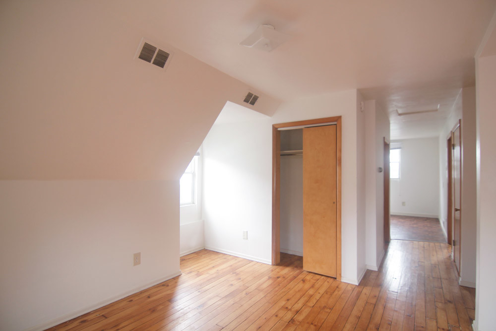 Building Photo - 507 Pitt St