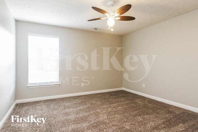 Building Photo - 8124 Grassy Meadow Ln