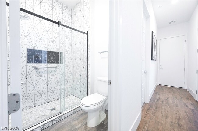 Building Photo - 318 Shaded Canyon Dr