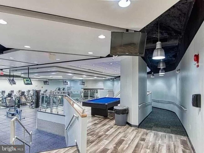 Building Photo - 1011 Arlington Blvd