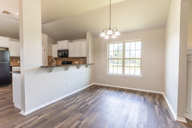 Building Photo - Rent to Own in Edmond!