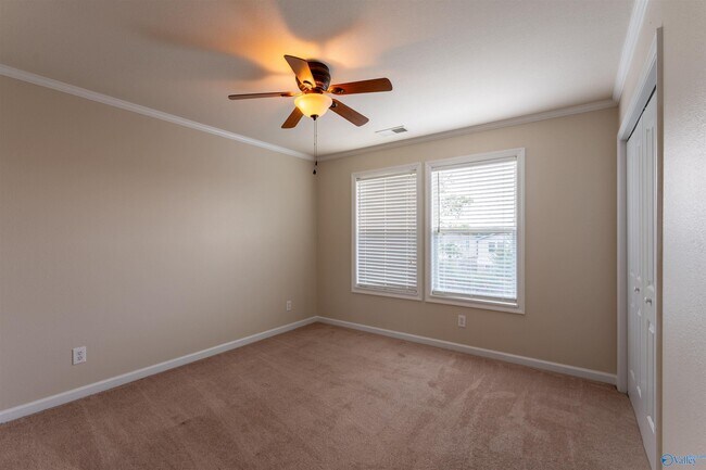 Building Photo - 3474 Avalon Lake Dr SW