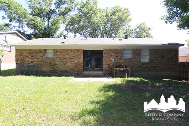 Building Photo - 5087 Breckenwood Dr