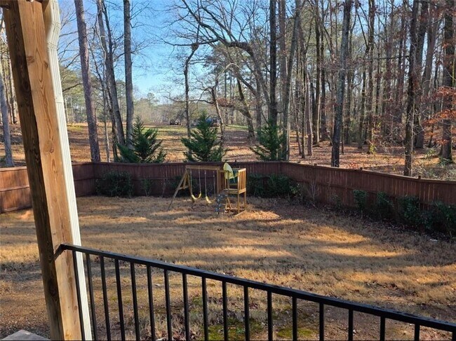 Building Photo - 4082 Groveland Park Dr