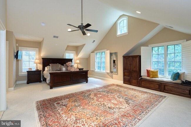 Building Photo - 7841 Montvale Way