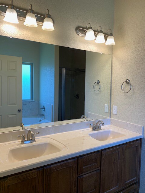 Building Photo - 6106 Boxelder Trail