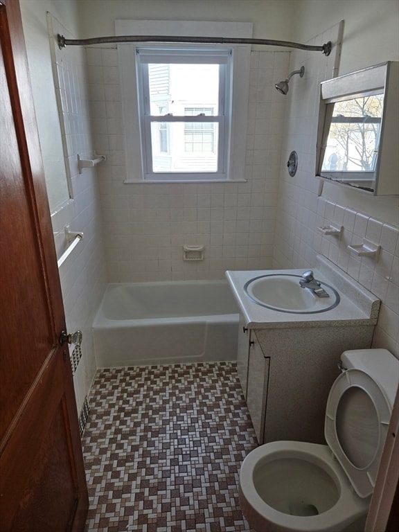 Building Photo - 56-58-58 Caughey St