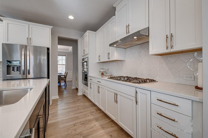 Building Photo - 15606 Walnut Hill Dr