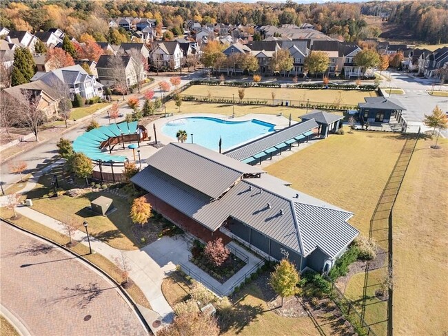 Building Photo - 1961 James Red Moore Blvd