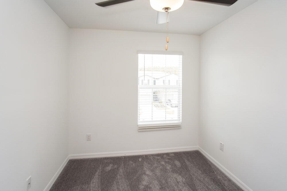 Building Photo - 2141 Great Sapphire Ln