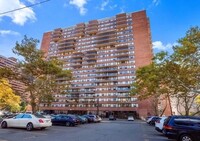 Building Photo - 270 Marin Blvd