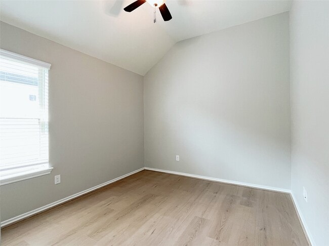 Building Photo - 5727 Pampus Prairie Rd