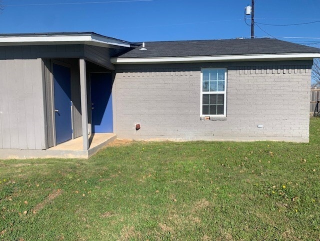 Building Photo - 408 Conveyor Dr