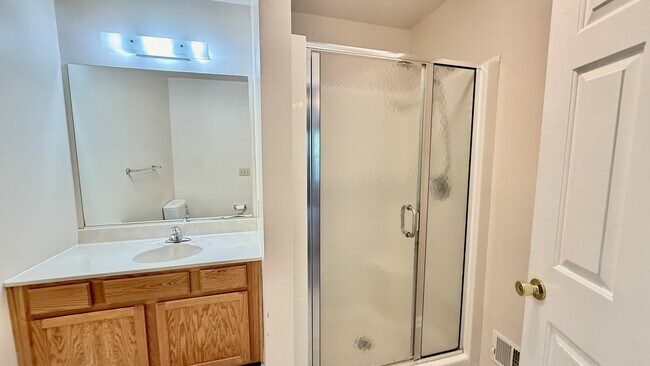 Building Photo - 1135 Spearhead Dr