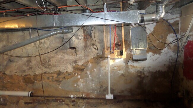 Building Photo - 24th & Tasker Street- Point Breeze-South Philadelphia