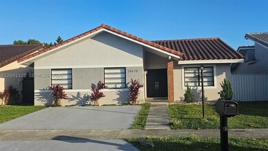 Building Photo - 14470 SW 96th Terrace