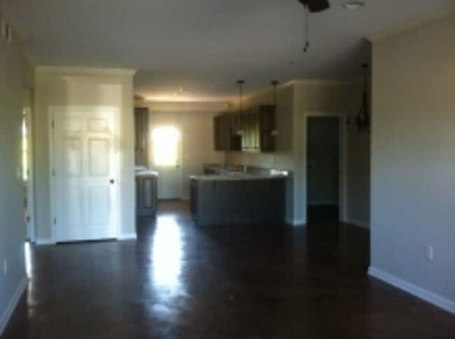Interior Photo - Roll Tide Condos