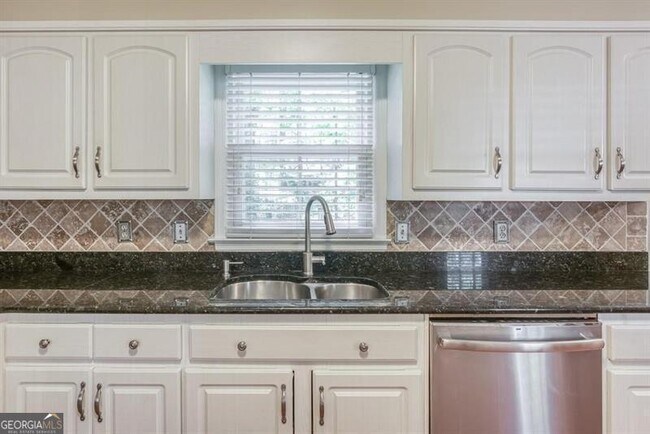 Building Photo - 1155 Gray Squirrel Crossing