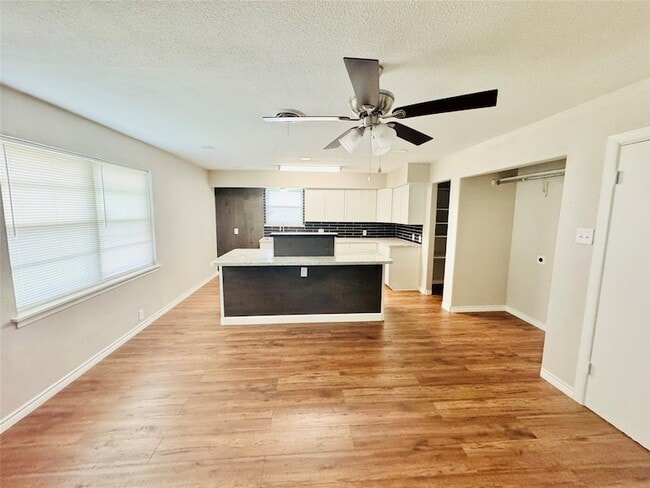 Building Photo - 9140 Donnybrook Ln