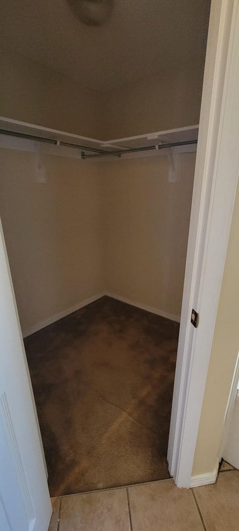 Building Photo - 3/2 Double Car Garage